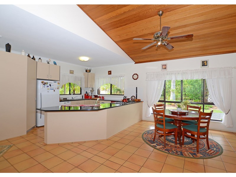 22 Dreamtime Avenue, Burrum Heads QLD 4659