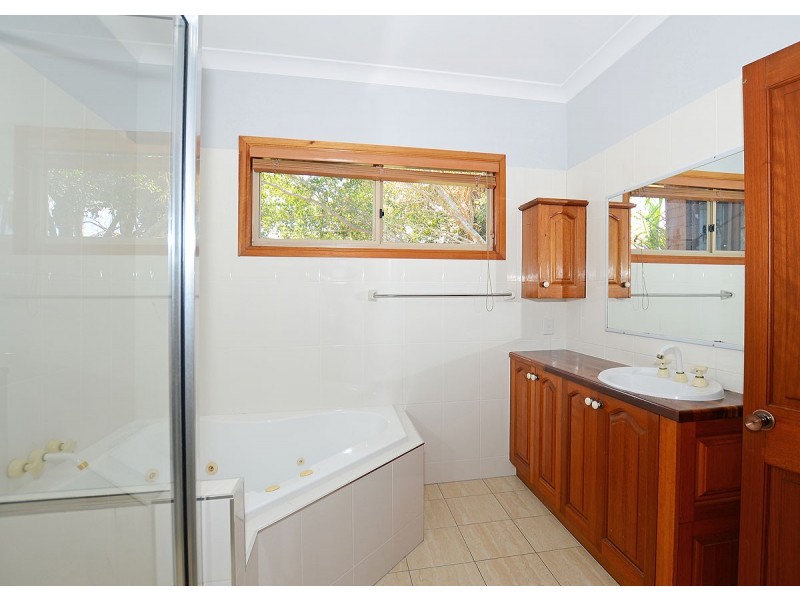 30 Pedelty Lane, Dundowran QLD 4655