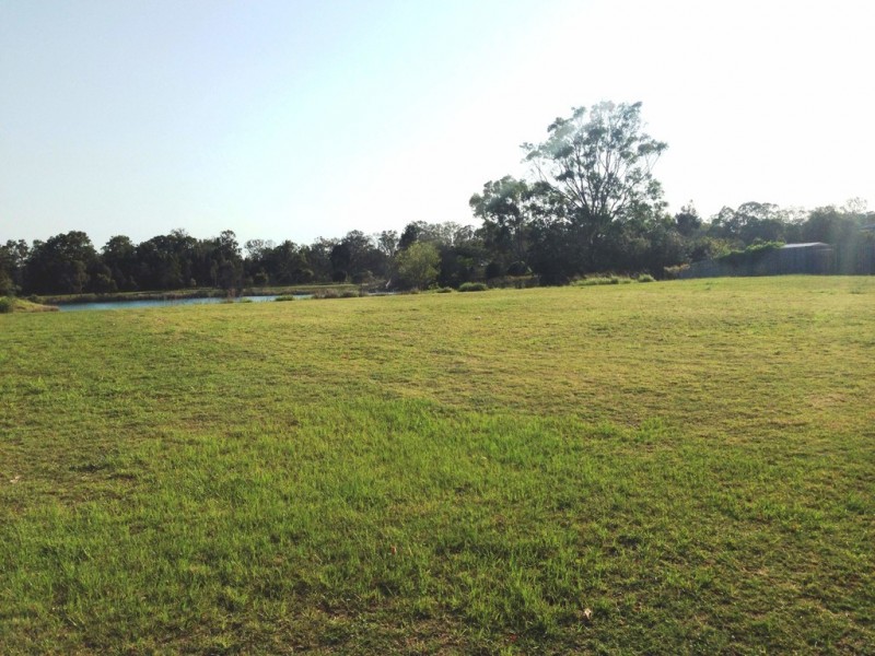 41 Northshore Avenue, Toogoom QLD 4655