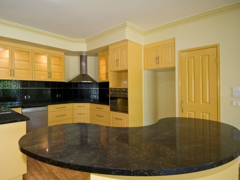 42 Scanlan Street, Sunshine Acres QLD 4655