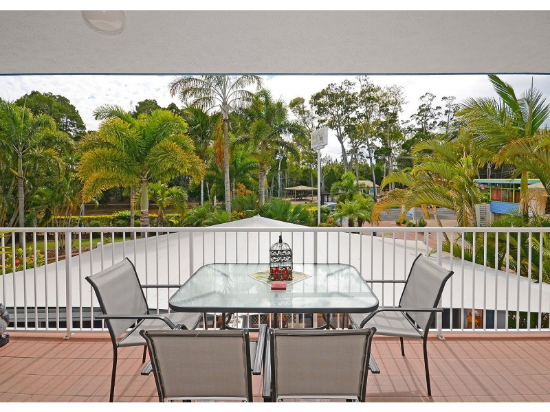 9/397 Esplanade, Torquay QLD 4655