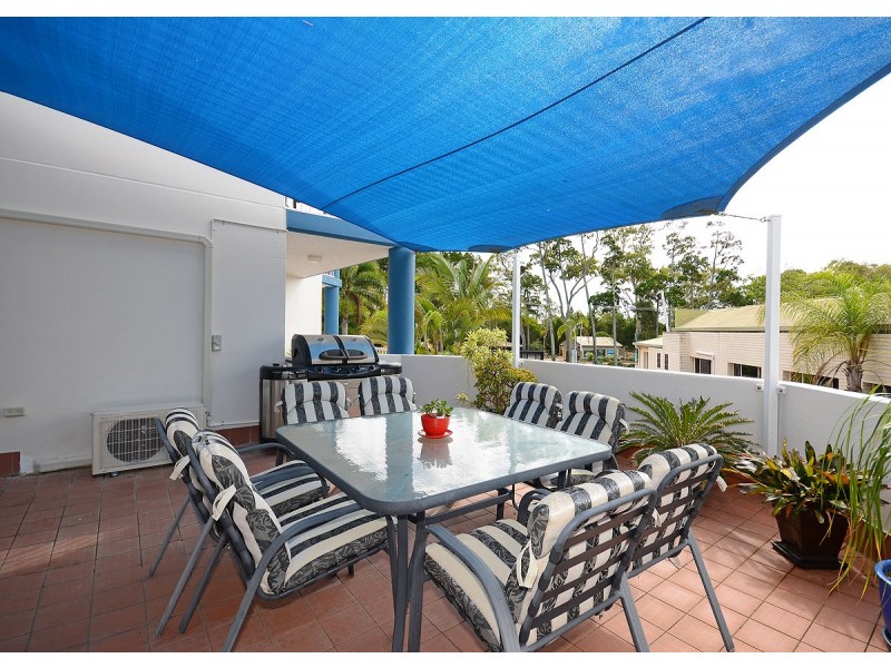 9/397 Esplanade, Torquay QLD 4655