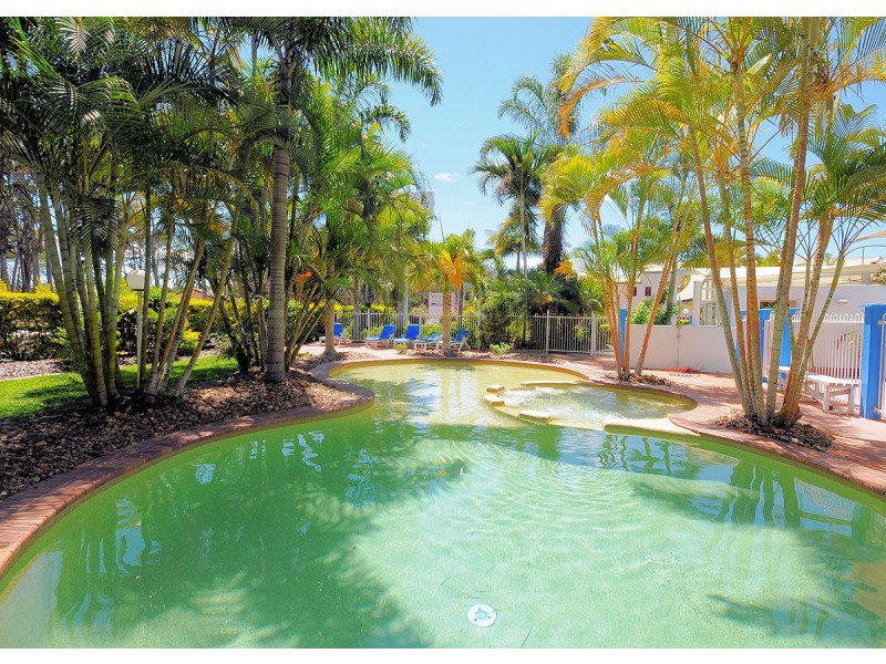 9/397 Esplanade, Torquay QLD 4655