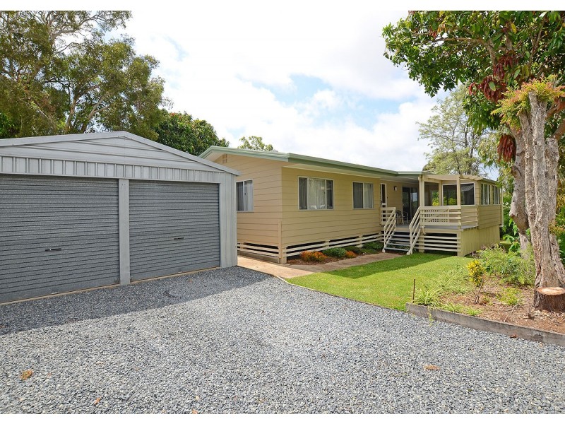 94 Bideford Street, Torquay QLD 4655