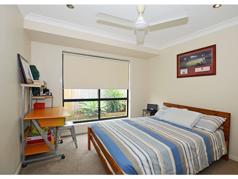 16 Surrey Court, Kawungan QLD 4655