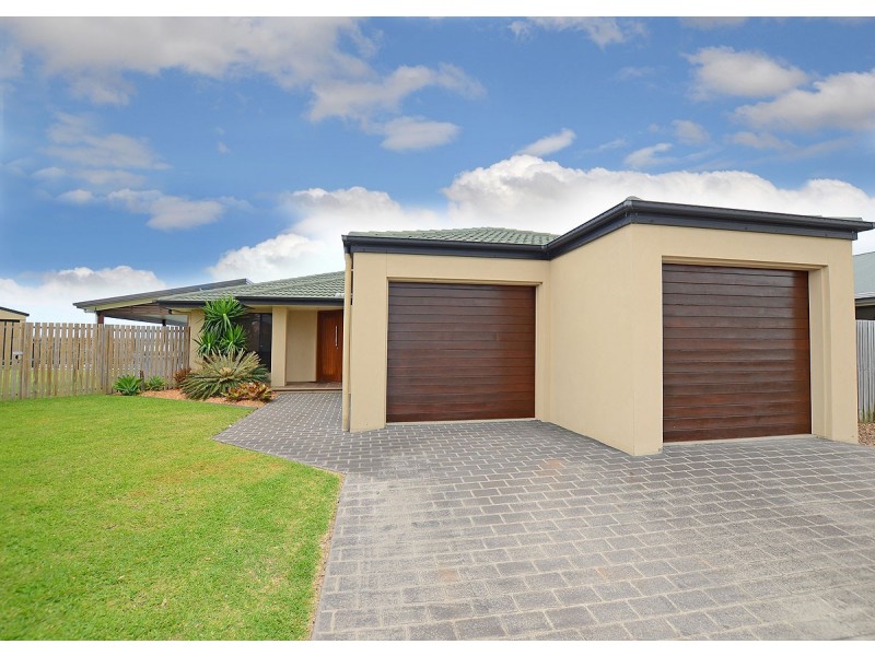 16 Surrey Court, Kawungan QLD 4655