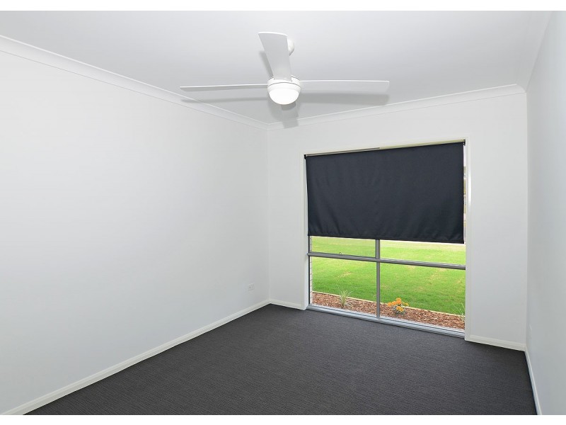 48 Hughes Road, Urangan QLD 4655