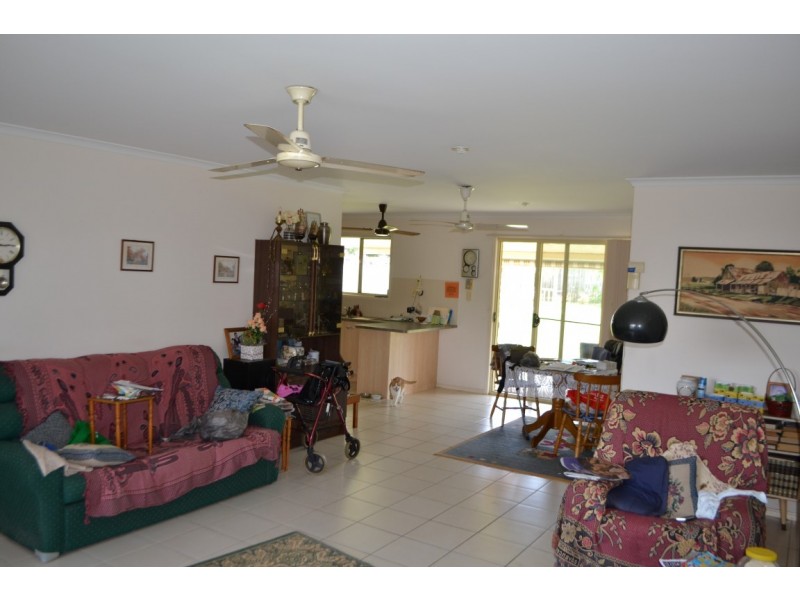 7 Scribbly Gum Court, Urraween QLD 4655
