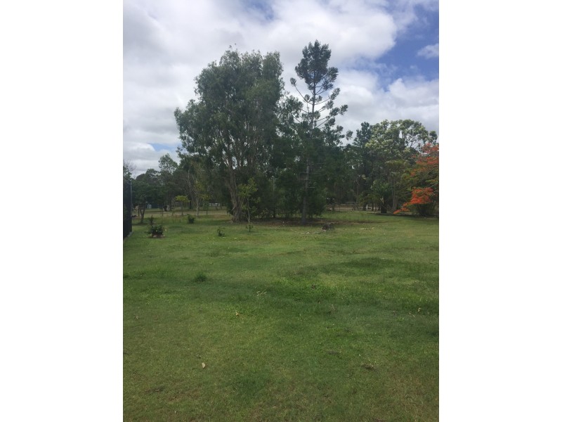 25 B Senorita Parade, Urangan QLD 4655
