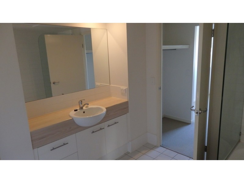 92/68 Pulgul St, Urangan QLD 4655