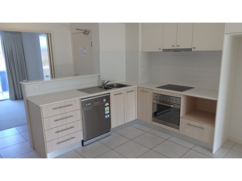 92/68 Pulgul St, Urangan QLD 4655