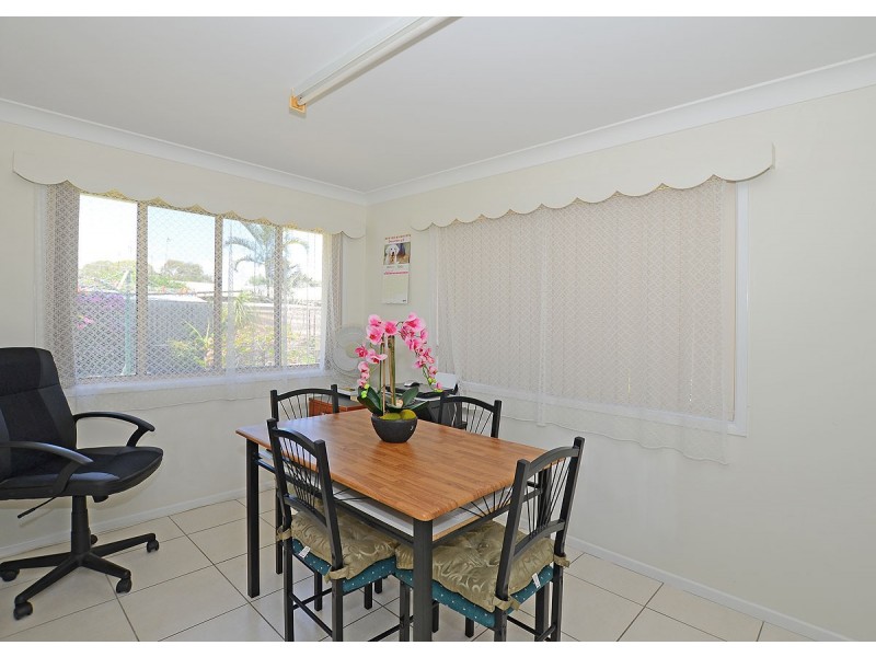 22 Gibbs Street, Urangan QLD 4655
