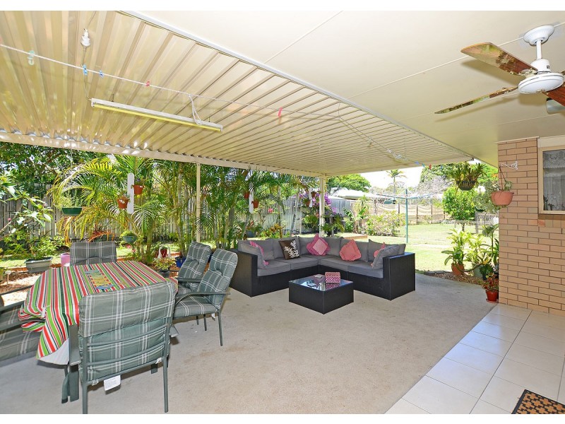 22 Gibbs Street, Urangan QLD 4655