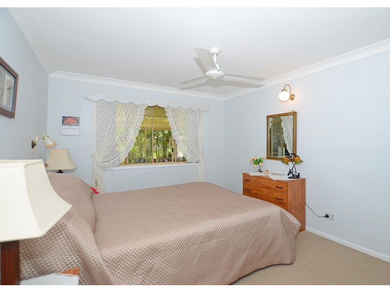 22 Gibbs Street, Urangan QLD 4655