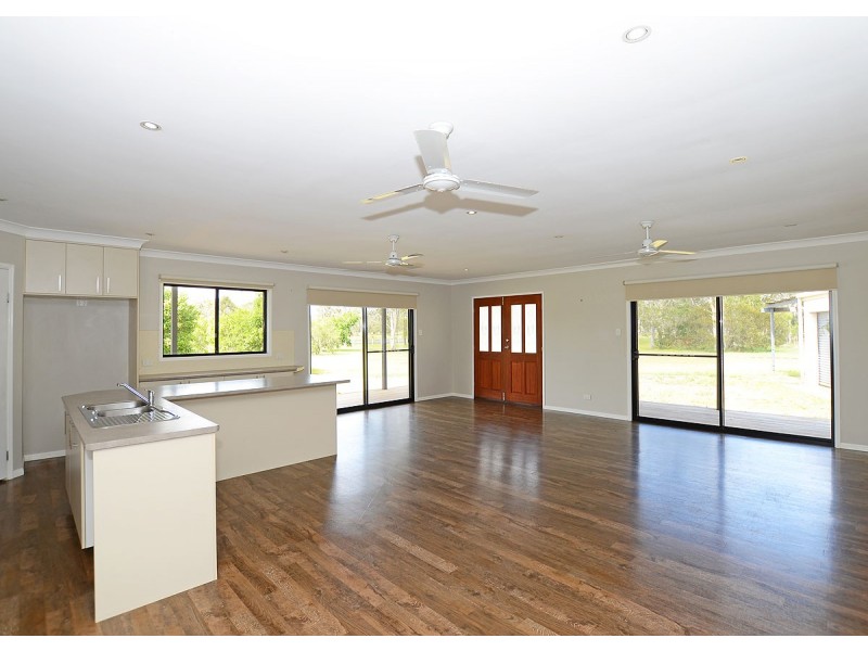 124 Craignish Road, Dundowran QLD 4655