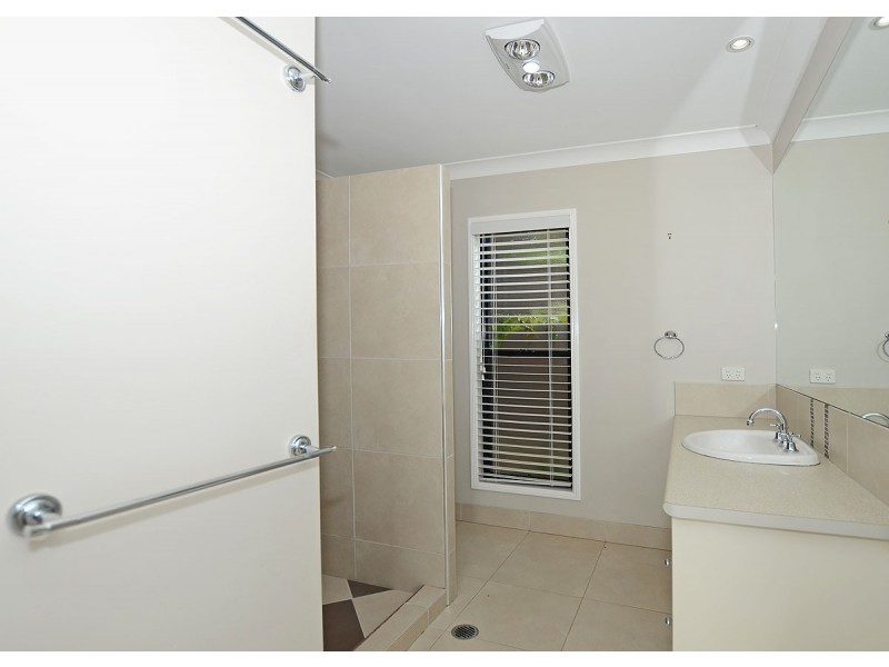 124 Craignish Road, Dundowran QLD 4655