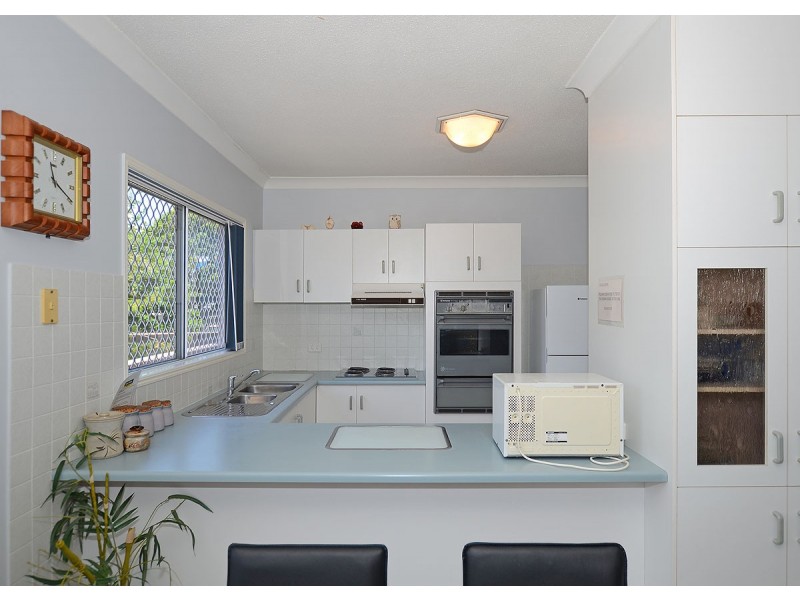 3/438 Esplanade, Torquay QLD 4655