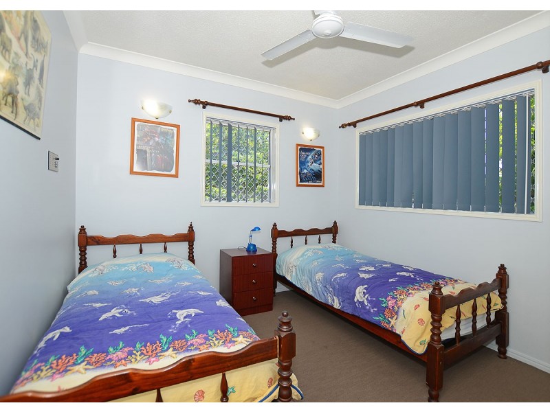 3/438 Esplanade, Torquay QLD 4655