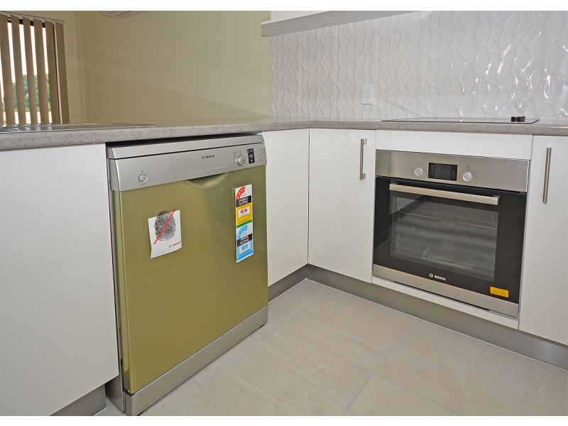 4/41 Beach Road, Pialba QLD 4655