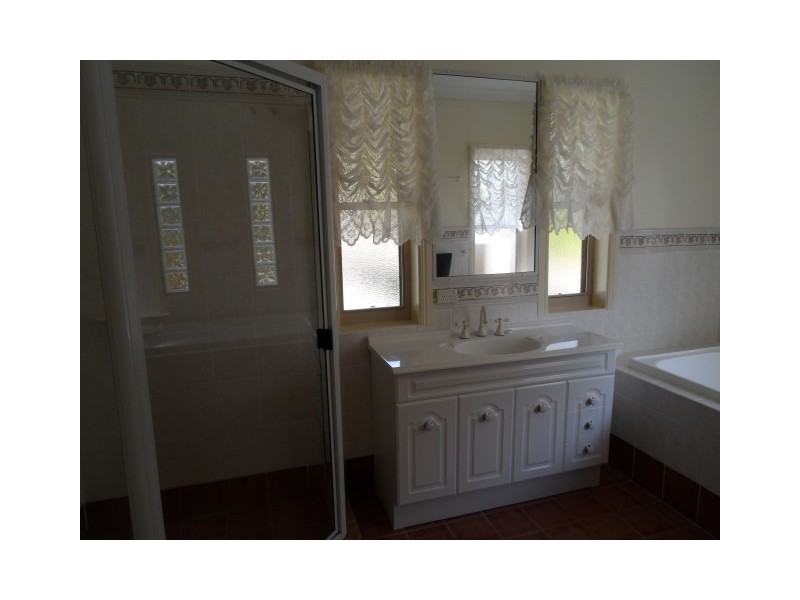 22 Stormy Rise, River Heads QLD 4655