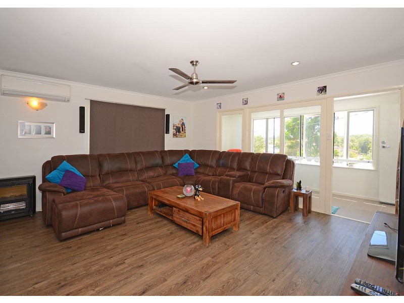 11 Winbirra Way, Scarness QLD 4655