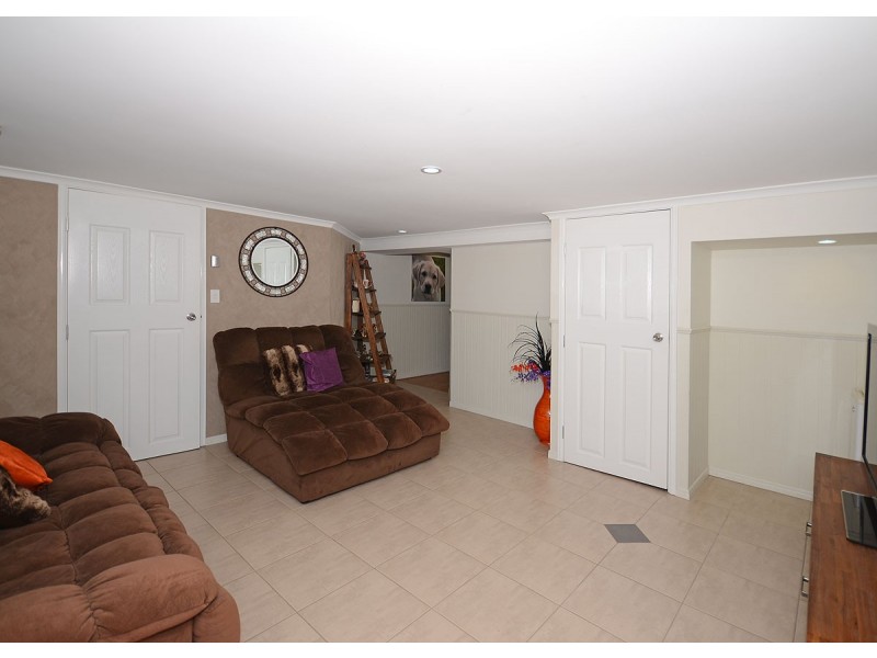 11 Winbirra Way, Scarness QLD 4655