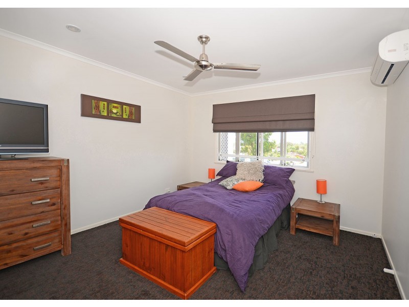 11 Winbirra Way, Scarness QLD 4655