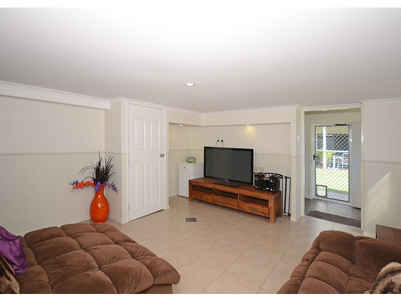 11 Winbirra Way, Scarness QLD 4655