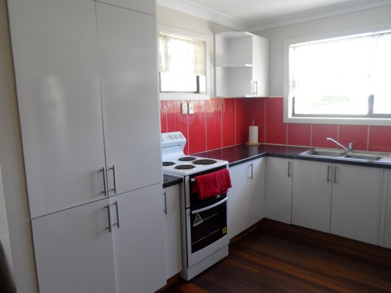 9 Barry Street, Torquay QLD 4655