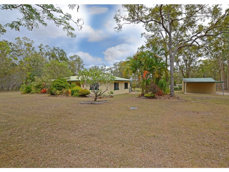 1 Brenda Court, Torbanlea QLD 4662