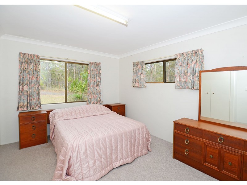 1 Brenda Court, Torbanlea QLD 4662