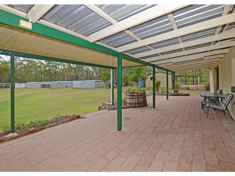 1 Brenda Court, Torbanlea QLD 4662