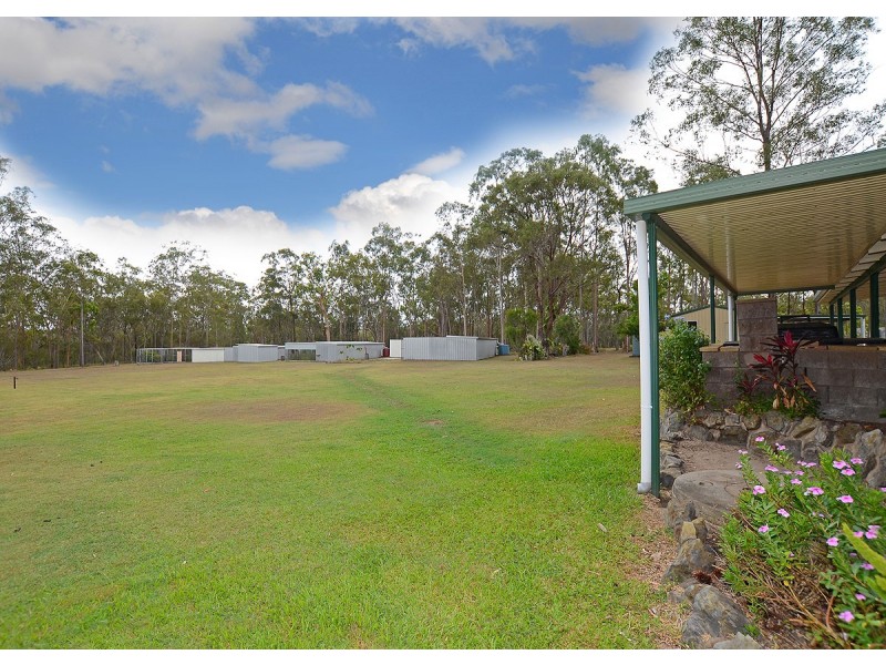 1 Brenda Court, Torbanlea QLD 4662