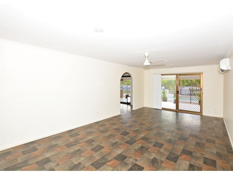 68 Oslove Drive, Booral QLD 4655