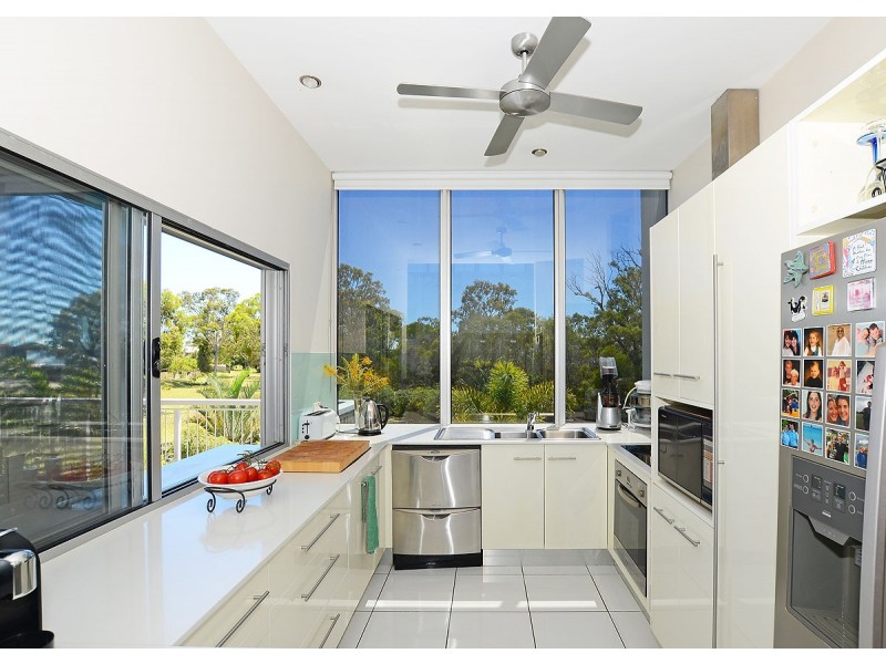 49/230 Pulgul Street, Urangan QLD 4655