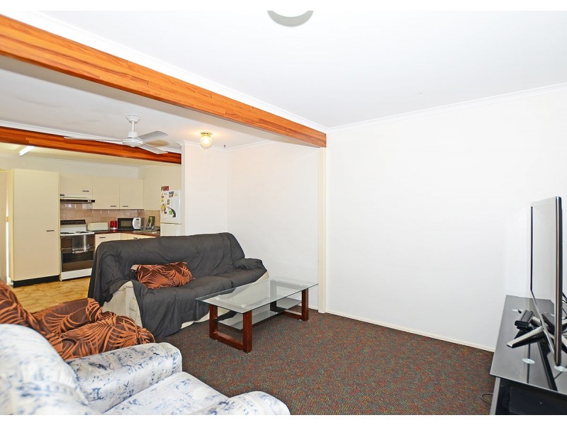 Unit 4/6 Beach Road, Pialba QLD 4655