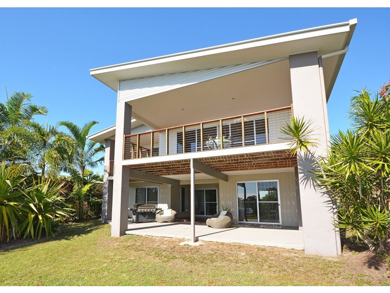 9 Queensbury Grove, Urraween QLD 4655