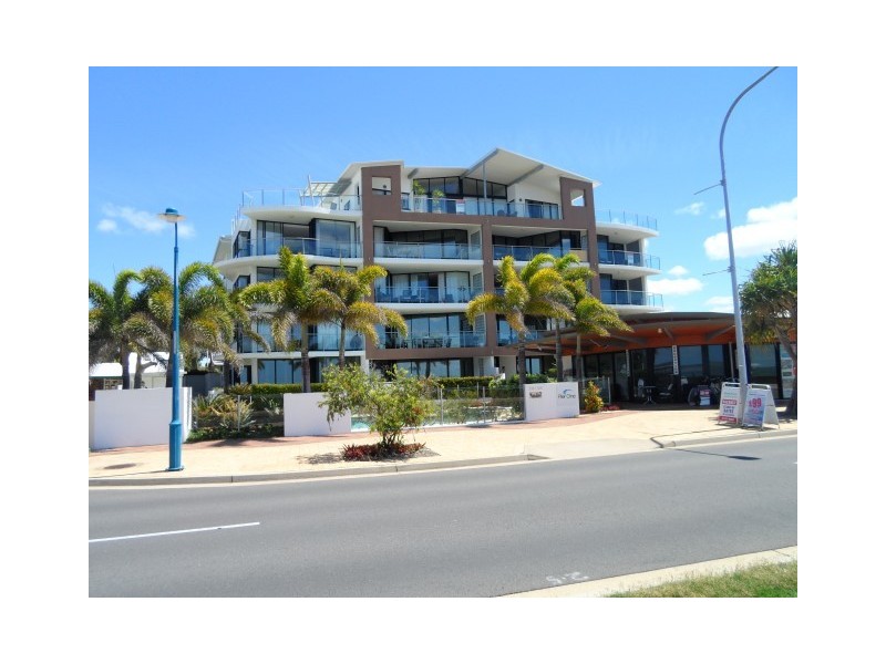 6/558-559 Esplanade, Urangan QLD 4655