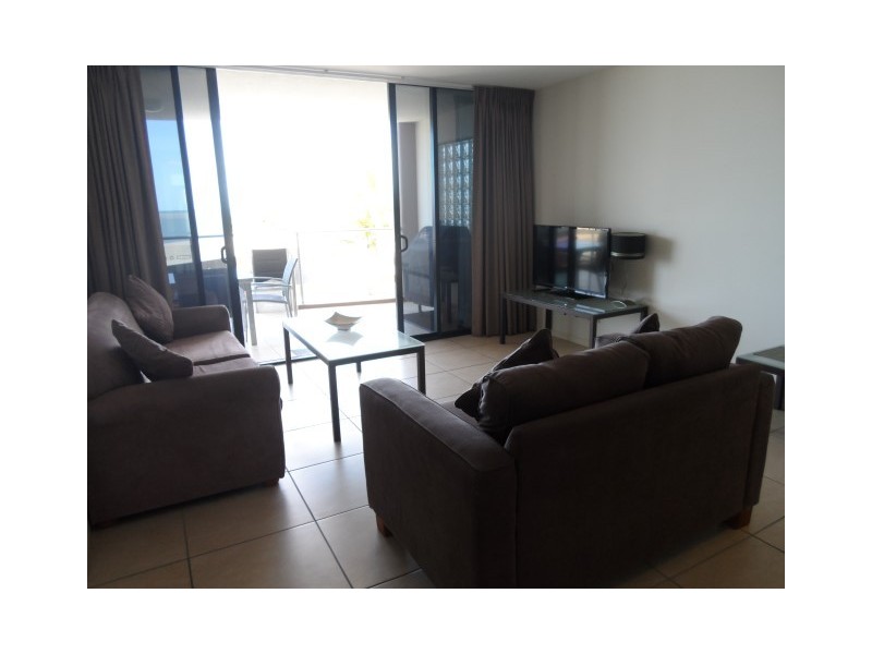 6/558-559 Esplanade, Urangan QLD 4655