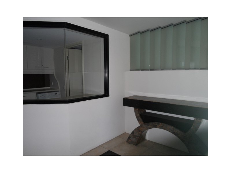 6/558-559 Esplanade, Urangan QLD 4655
