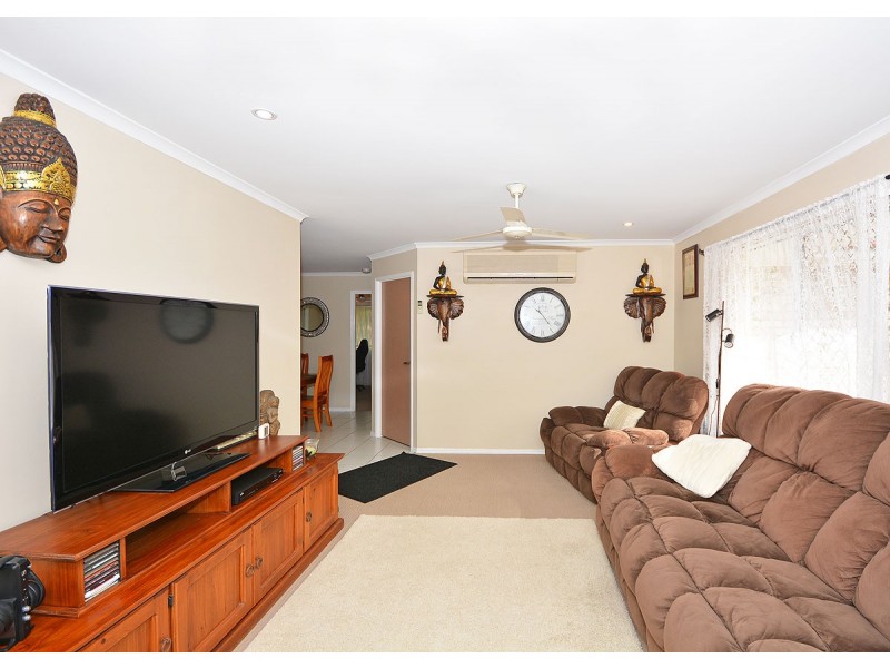 12 Wide Bay Drive, Eli Waters QLD 4655