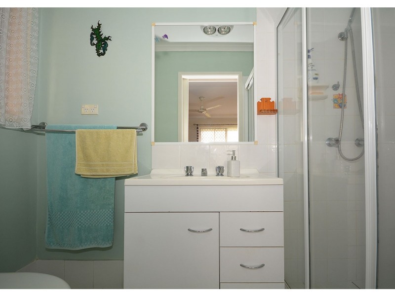 12 Wide Bay Drive, Eli Waters QLD 4655