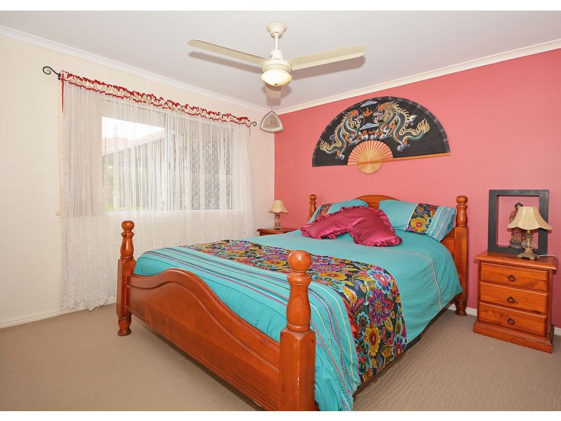 12 Wide Bay Drive, Eli Waters QLD 4655