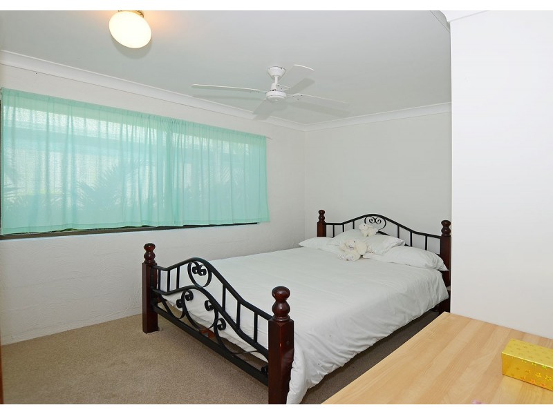 43 Shellcot Street, Toogoom QLD 4655