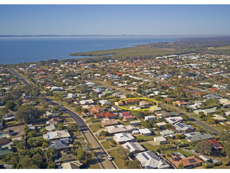 25 Cassandra Crescent, Urangan QLD 4655