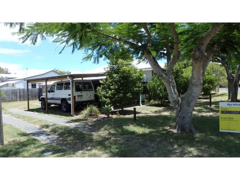 28 King Street, Urangan QLD 4655