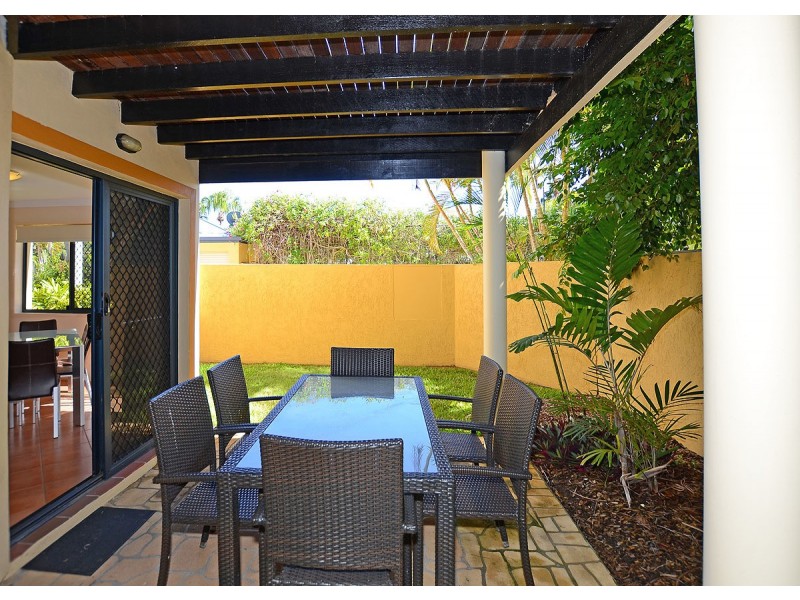 27/33 Elizabeth Street, Urangan QLD 4655