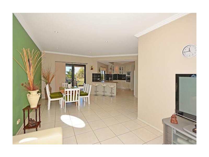 21 Loggerhead Court, River Heads QLD 4655