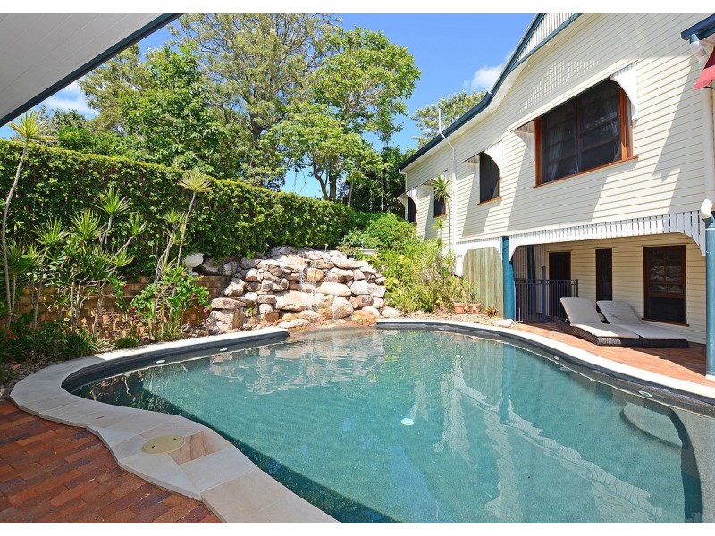 275-277 Main Street, Urraween QLD 4655