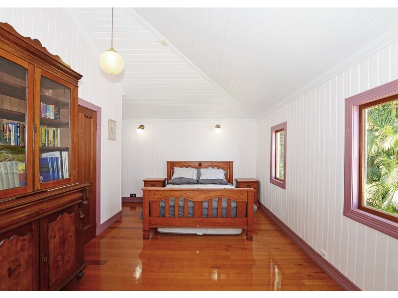 275-277 Main Street, Urraween QLD 4655